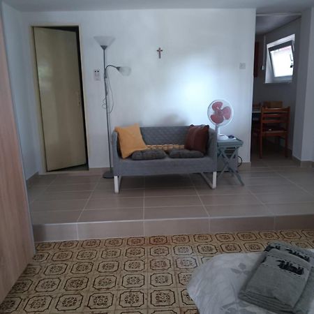 Studio Apartment Posavec เปรมันตูรา ภายนอก รูปภาพ