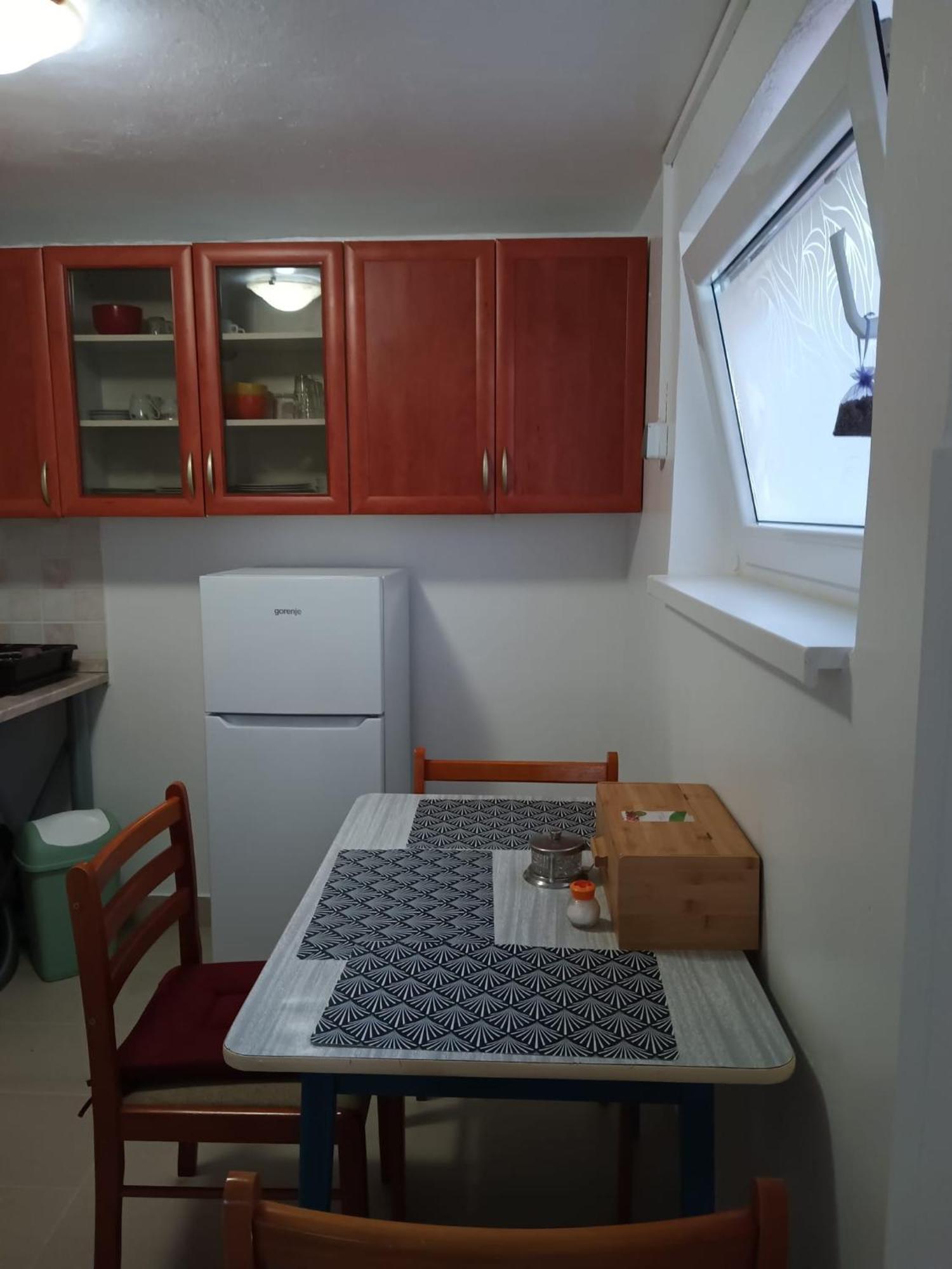 Studio Apartment Posavec เปรมันตูรา ภายนอก รูปภาพ